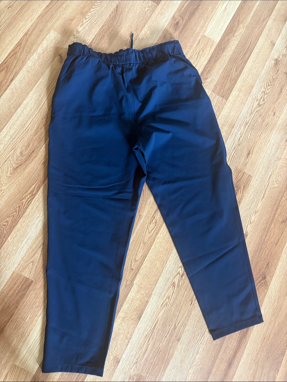 Lululemon Slack - Picture 3 of 5